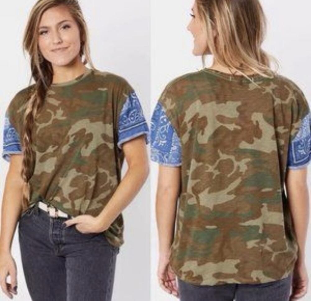 Free People We The Free Clarity Camo Bandana Sleeve Tee Size S EUC